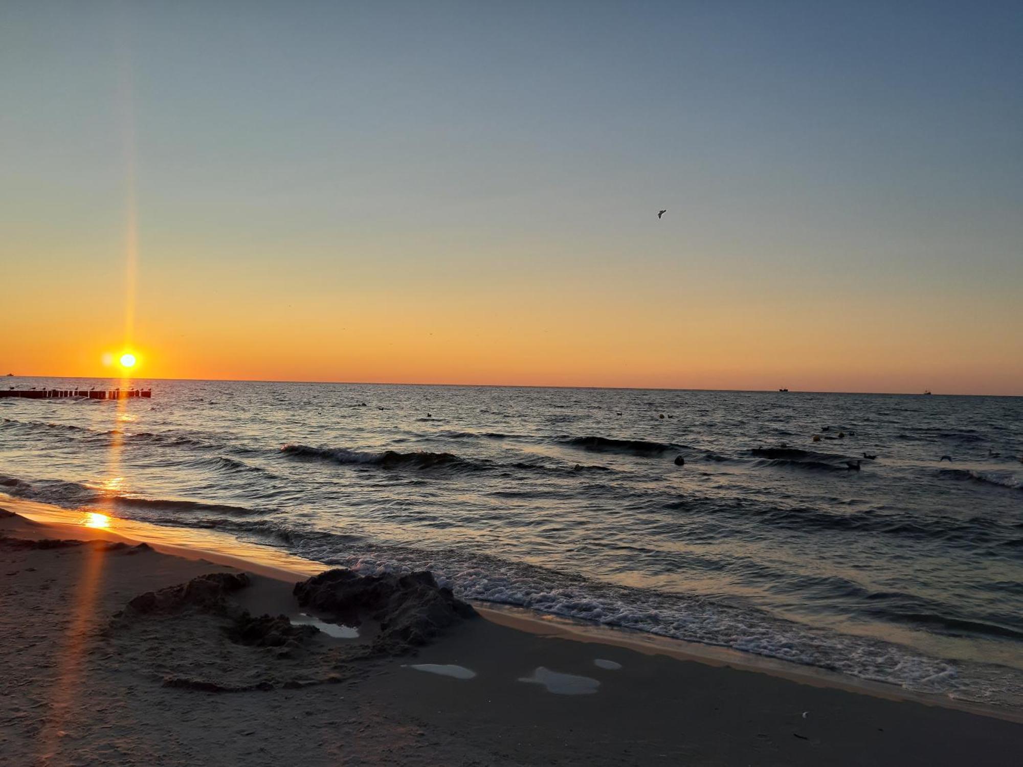 Apartament Loftowy Na Spokojnej Kołobrzeg Esterno foto